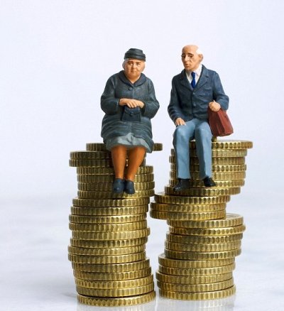 Минимальный стаж для начисления пенсии для женщин и мужчин. Сколько лет стажа нужно для пенсии