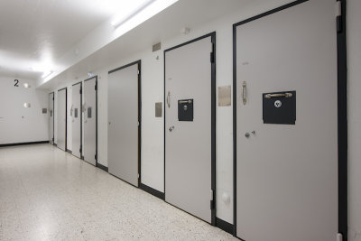 Тюрьма в Швейцарии: описание, условия содержания заключенных. Уголовное право Швейцарии